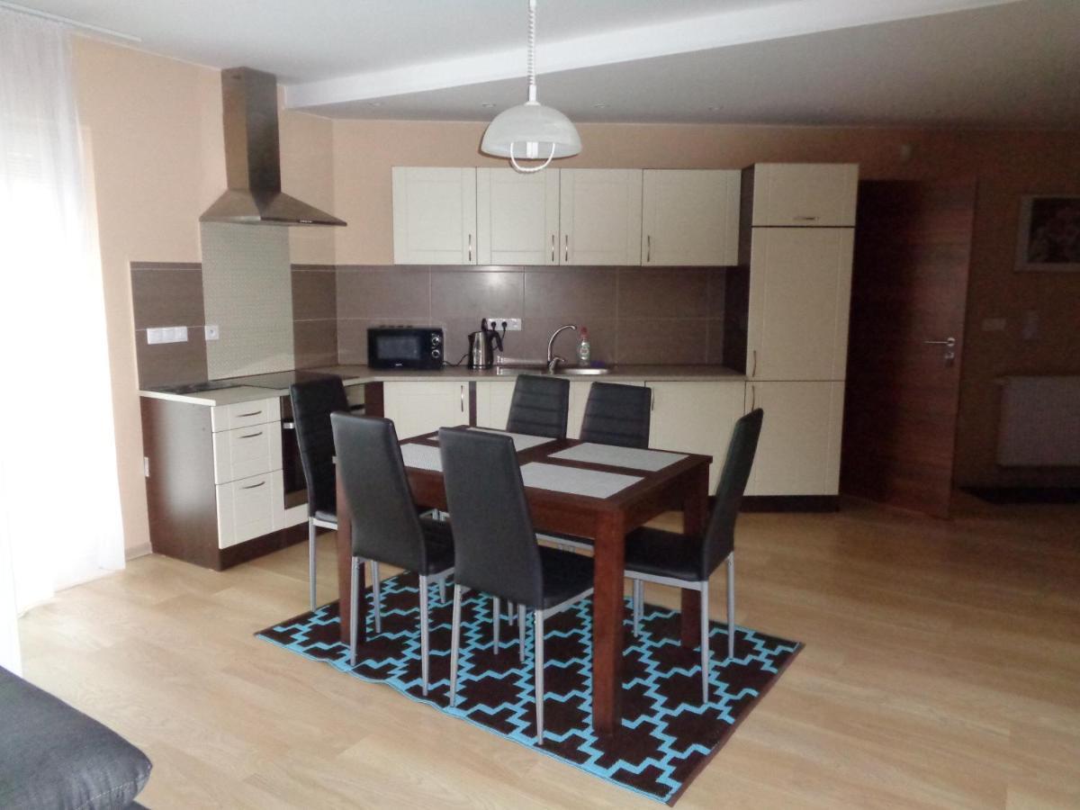 Apartmany Vera Велика Ломниця Екстер'єр фото